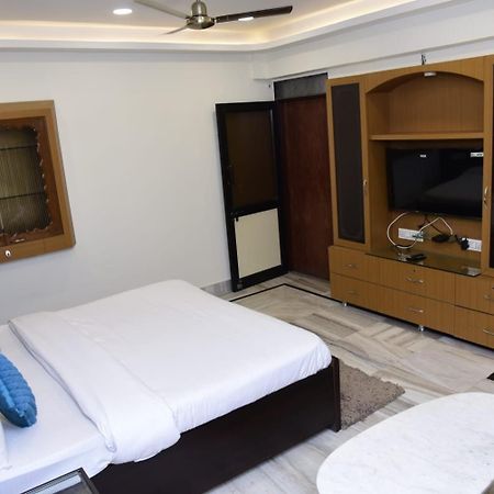 Holiday Out Hotel จ๊อดปูร์ ภายนอก รูปภาพ