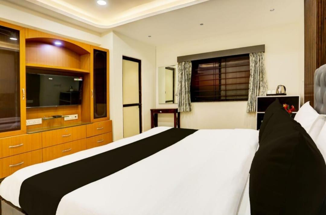Holiday Out Hotel จ๊อดปูร์ ภายนอก รูปภาพ